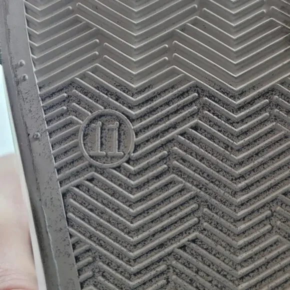 Ground Up Beetlejuice Women's size 11 green white movie collectible - Picture 9 of 9